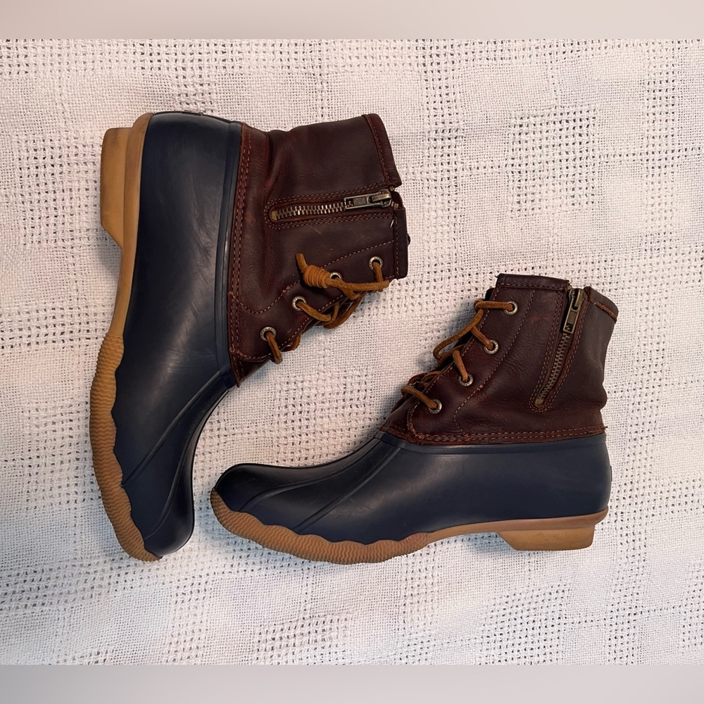 Sperry duck boots